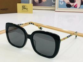 Picture of Burberry Sunglasses _SKUfw49842907fw